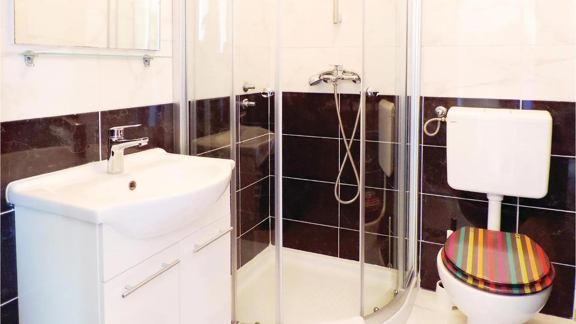 Amazing Apartment In Rabac With Kitchen